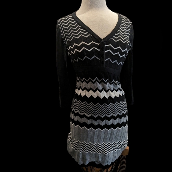 Spense Chevron Knit 3/4 sleeve midi dress tunic - Picture 2 of 9